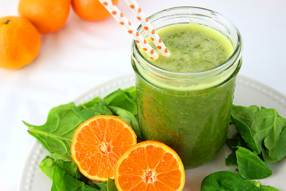 grøn citrus smoothie med energi